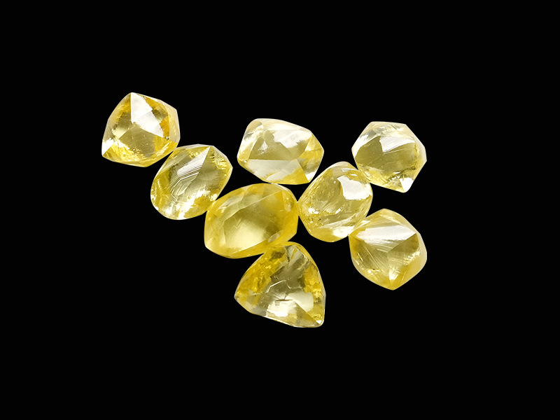 Fancy vivid yellow diamonds online