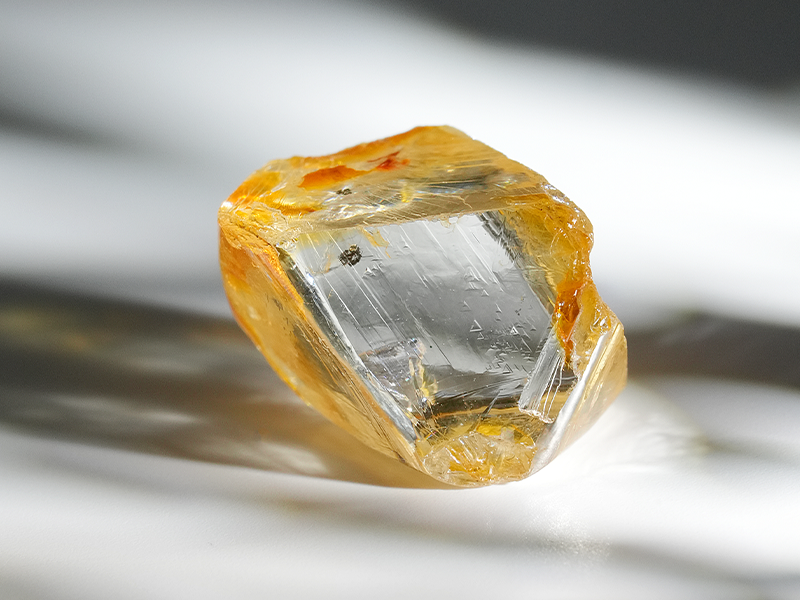 diamond and gemstone auction house